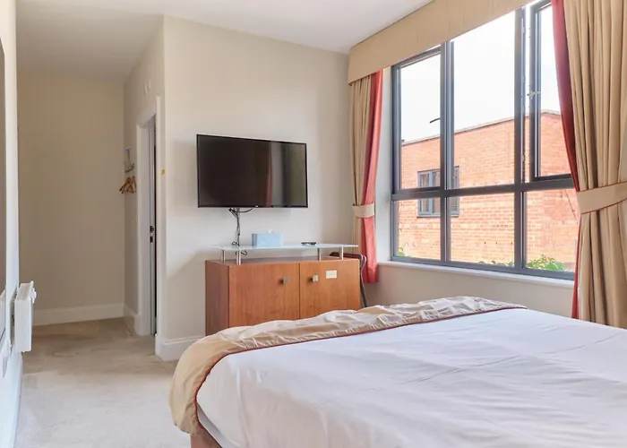 Kings Park Hotel